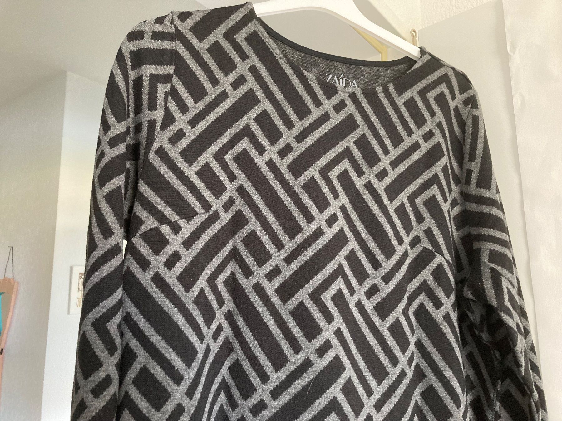 Pullover & Sweatshirts: Pullover Zaida 44/46 – Gebraucht aus Fehraltorf von mayalotto