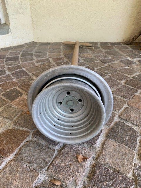 Tutte le decorazioni: Antiker Wäschestampfer – Usato da Zofingen venduto da jhp_x7qc 2