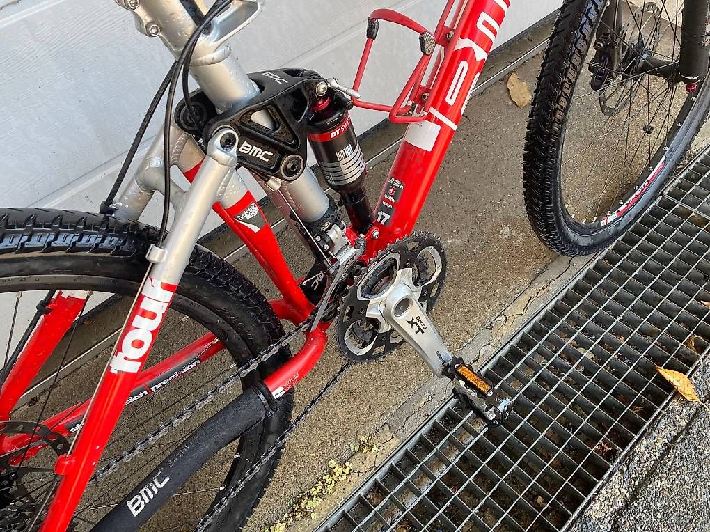 BMC Vélos: BMC Mountainbike Fourstroke fs03 Fire red – D'occasion à Uetikon am See par oriet2009 1