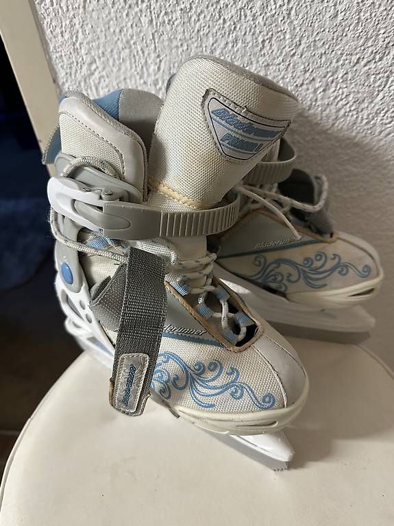 Pattini da ghiaccio: Kinderschlittschuhe – Usato da Gerlafingen venduto da Rachele81