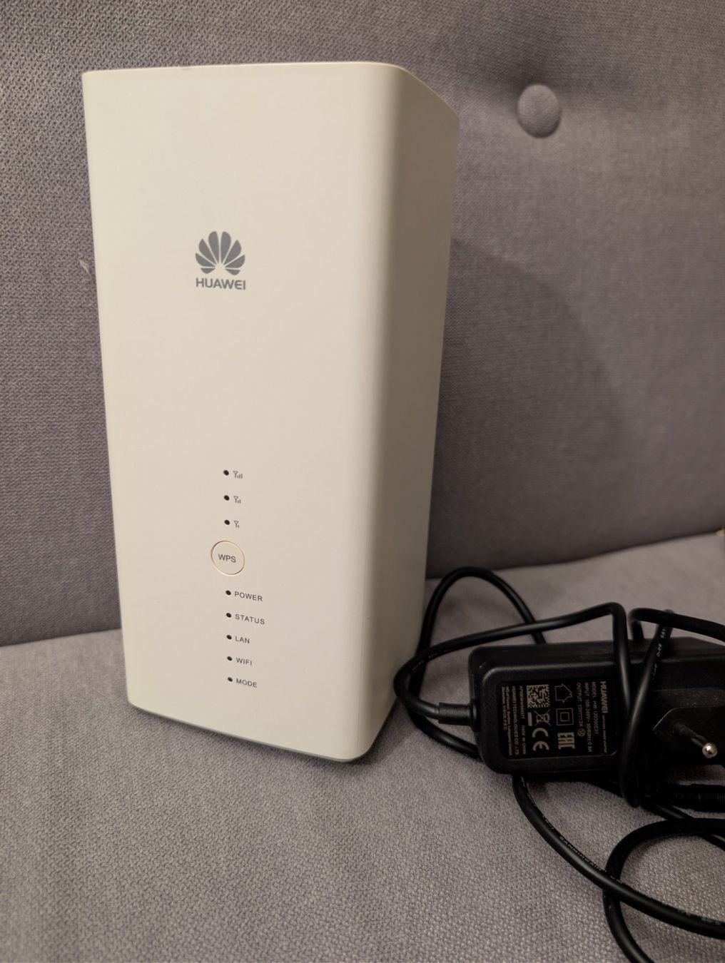Huawei Modem & Router: Huawei 4G Router B618 LTE, – Usato da Châtelaine venduto da Lecce63 2