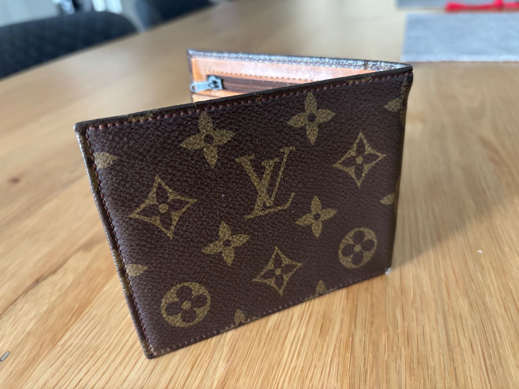 Louis Vuitton Portefeuilles: Louis Vuitton Brieftasche – D'occasion à Mellingen par Guilhermefurlan 2