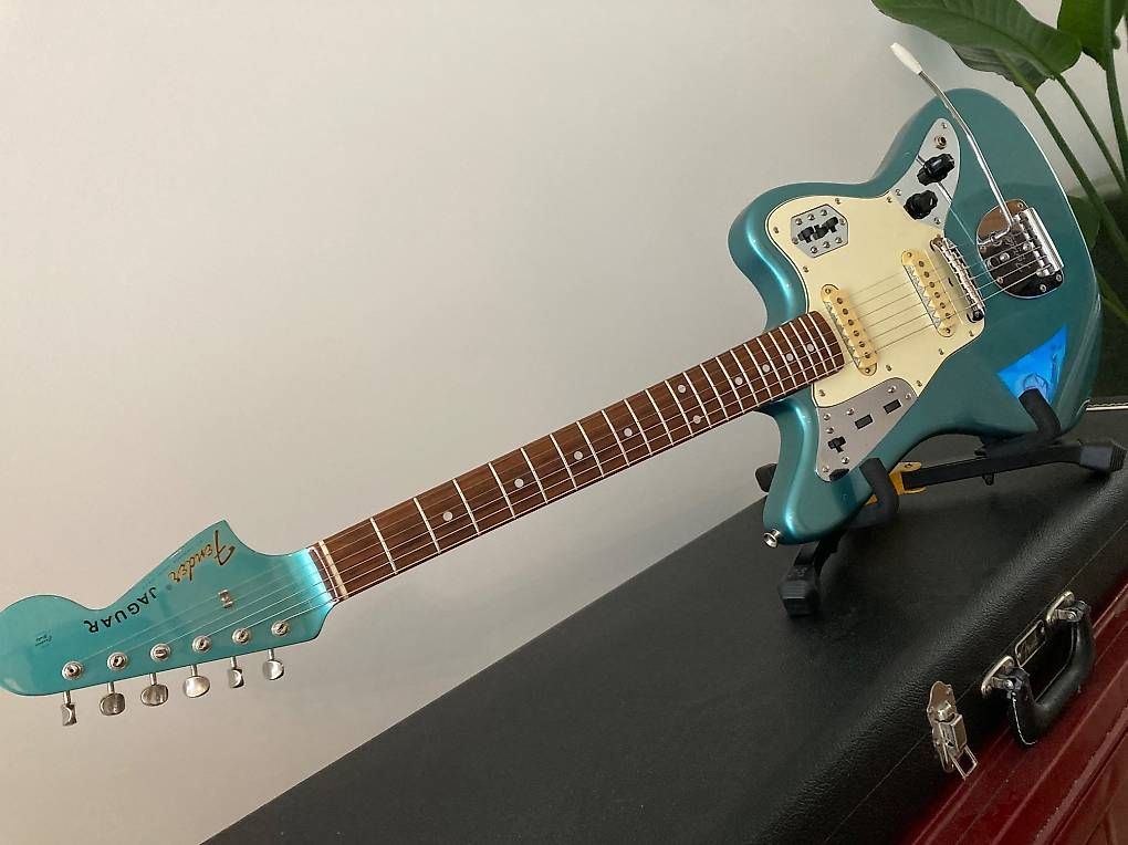Fender Strumenti musicali: Fender Jaguar 66 reissue – Usato da Bellinzona venduto da PWNguitars 1