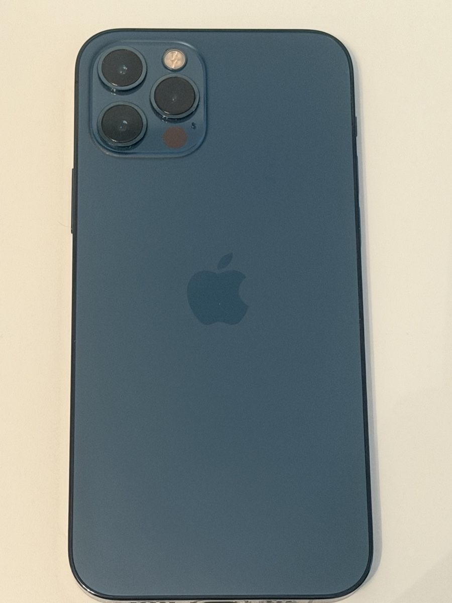 Apple Portables: Iphone 12 Pro (blau) – D'occasion à Bassersdorf par ashanti11