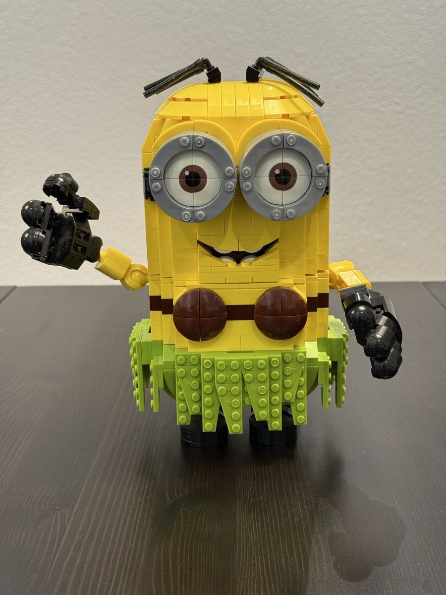 Mega Kit di costruzioni: Minion Luau-Dave (Mega) – Usato da Suhr venduto da 5im5alabim 1