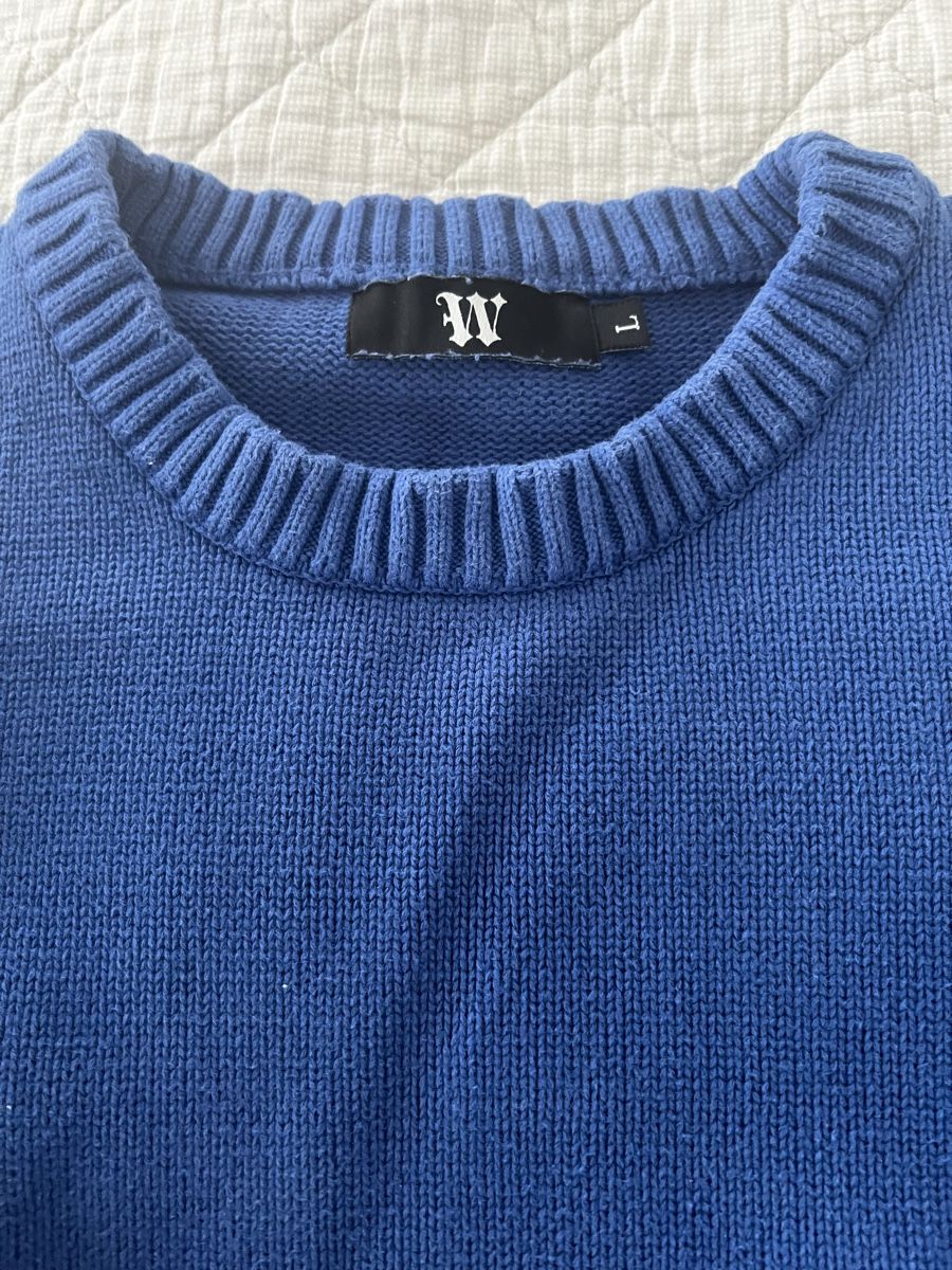 Pullover & Sweatshirts: Winter-Pullover mit «W» Applikation, Grösse L, Blau – Neu (gemäss Beschreibung) aus Rorschach von lvi_p29s 3