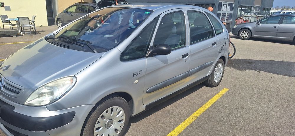 Citroën Automobili: citroen picasso – Usato da Domdidier venduto da alr_s9lh