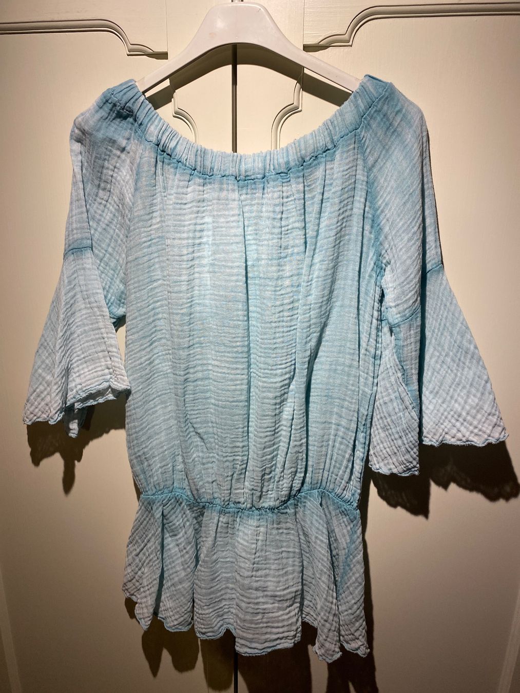 Blusen: DAMEN BLUSE -TÜRKIS MUSSELIN STOFF – Neu und originalverpackt aus Meienried von ManuelaBoutique 3