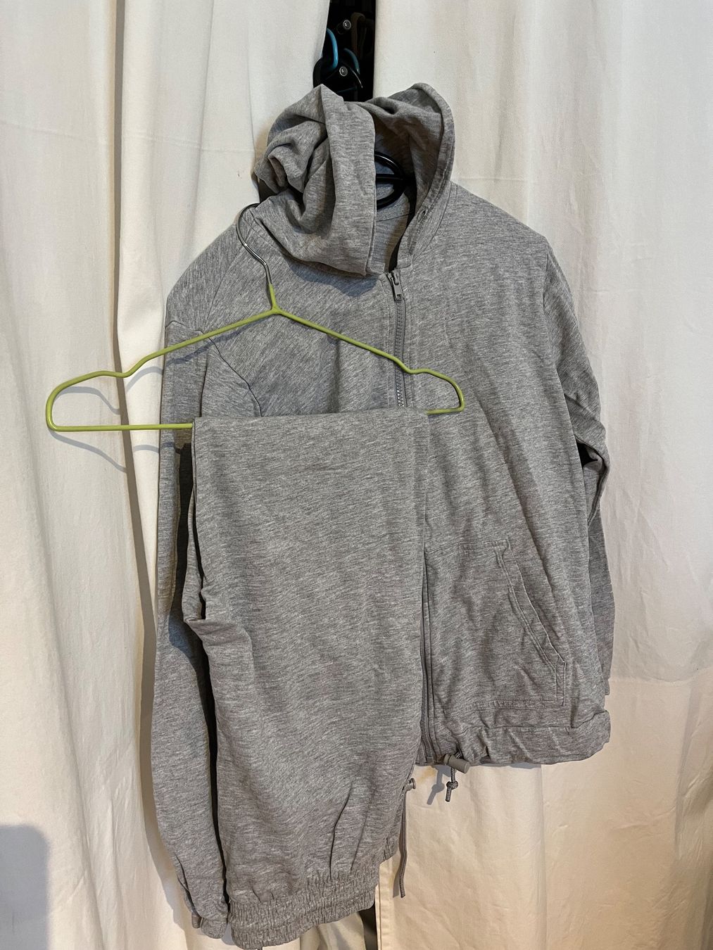 Lotti di vestiti: À vendre et à donner – Usato da Versoix venduto da ste_9jdv 3