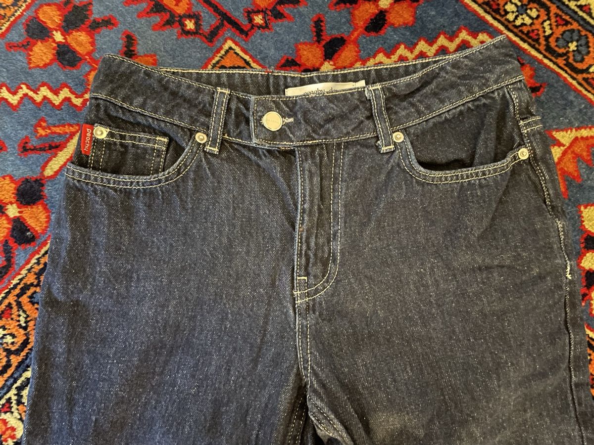 Jeans: Dunkle straight Jeans Peachy Den – Usato da Zürich venduto da pau_kbr6 4