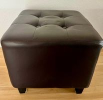 Pouf en cuir - schwarzer Lederhocker - CHERCHER A BADEN CH