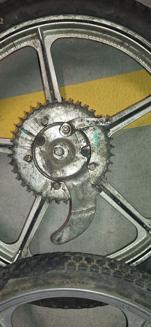 Pneus & Roues: Räder Sachs 503 – D'occasion à Unterengstringen par Cimetta 3