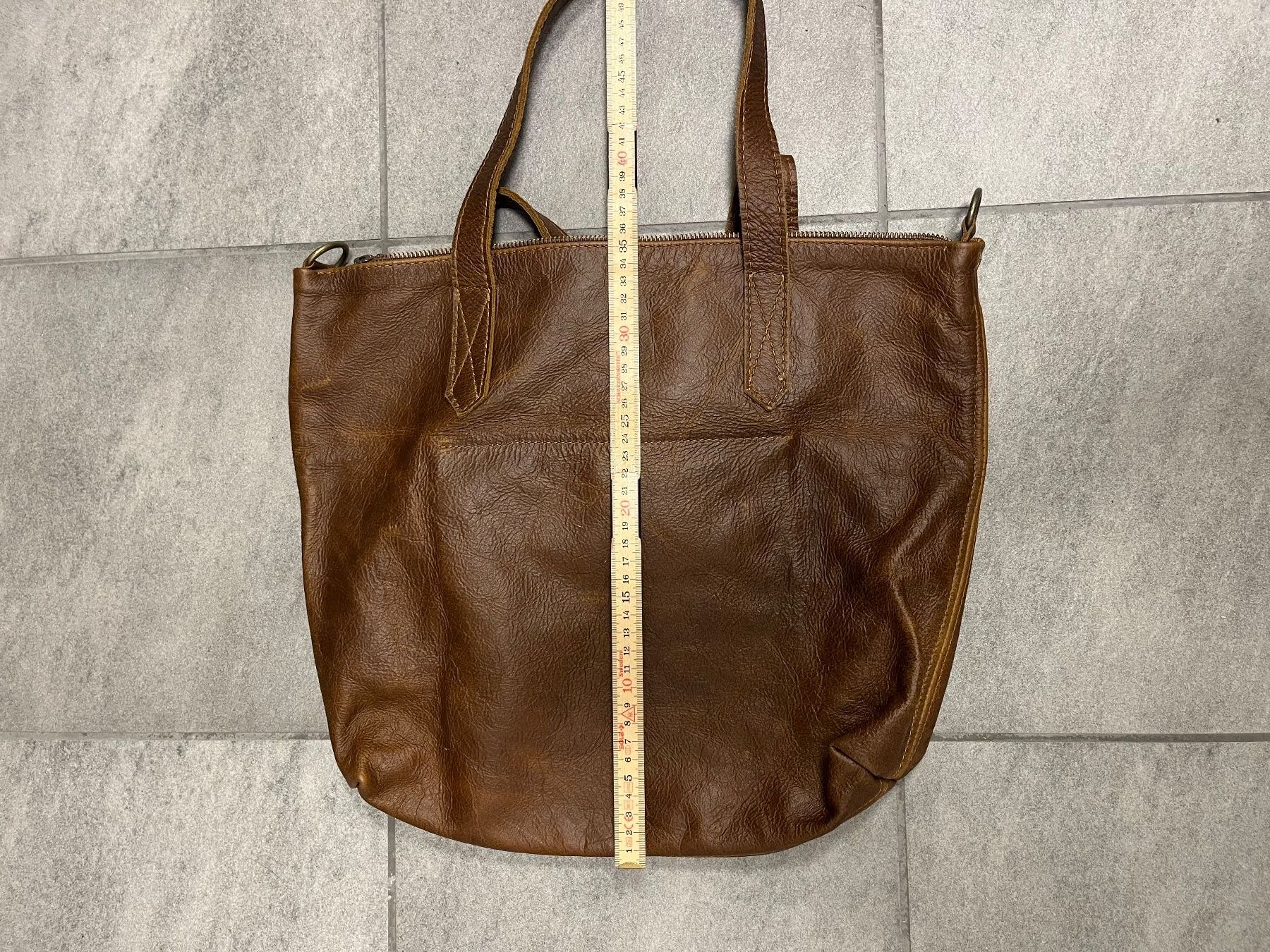 Taschen für Damen: Ledertasche braun – Gebraucht aus Fehraltorf von johabe77 2