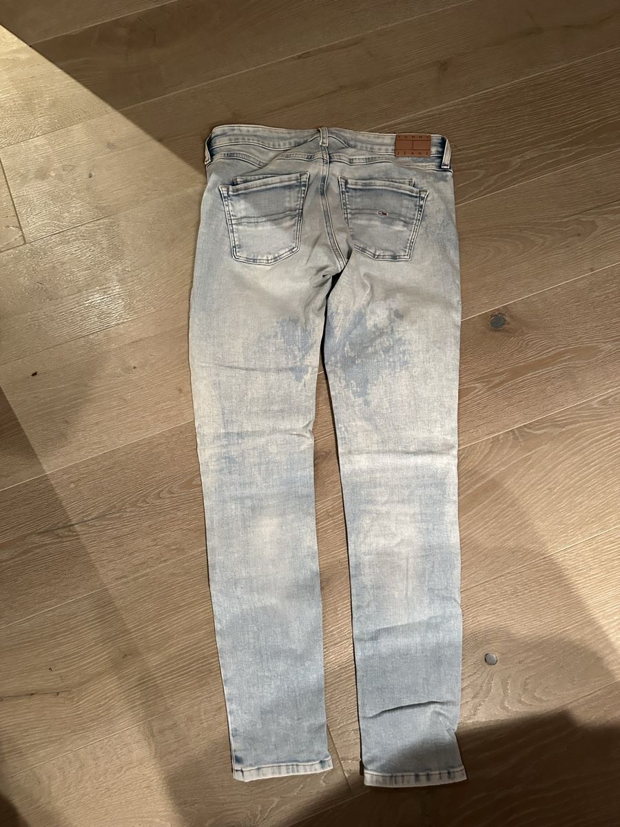 Jeans: Jeans Tommy Hilfiger 29/34 – Gebraucht aus Biglen von silberpfeil25 1
