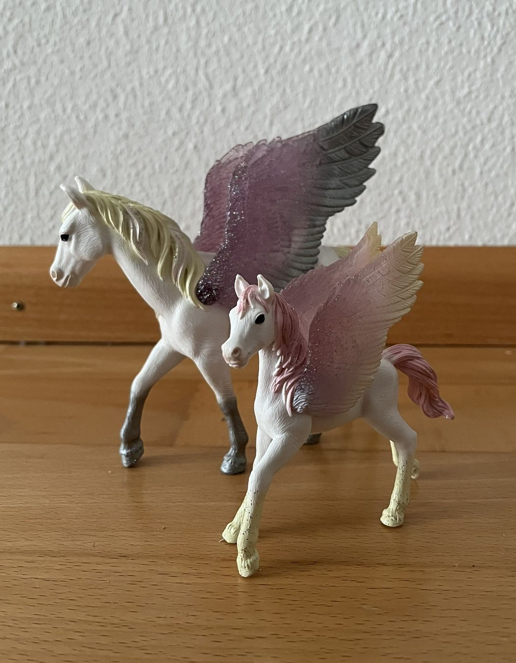 Schleich Giocattoli: Schleich Bayala - Pegasus mit Fohlen – Usato da Muttenz venduto da Juvenile33 3