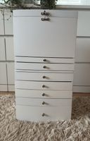 Weisses Schmuckkästchen / Schmuckschrank mit Spiegel 