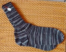 Gestrickte Socken/Wollsocken für Herren, Gr. 44/45