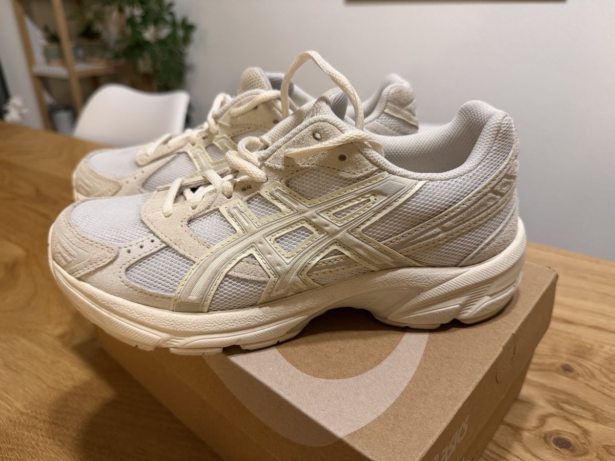 Scarpe da uomo: Asics Gel 1130 White Birch, EU 38 – Nuovo (secondo la descrizione) da Brunnen venduto da keusch19