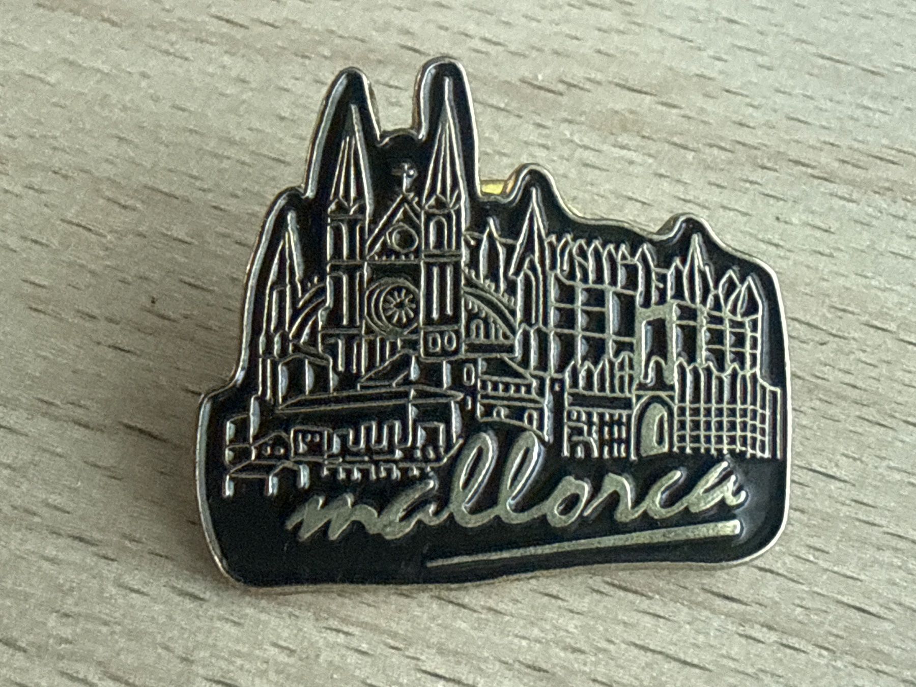 Plaquettes & Badges: Pin Mallorca – D'occasion à Glattbrugg par Schweigmatt
