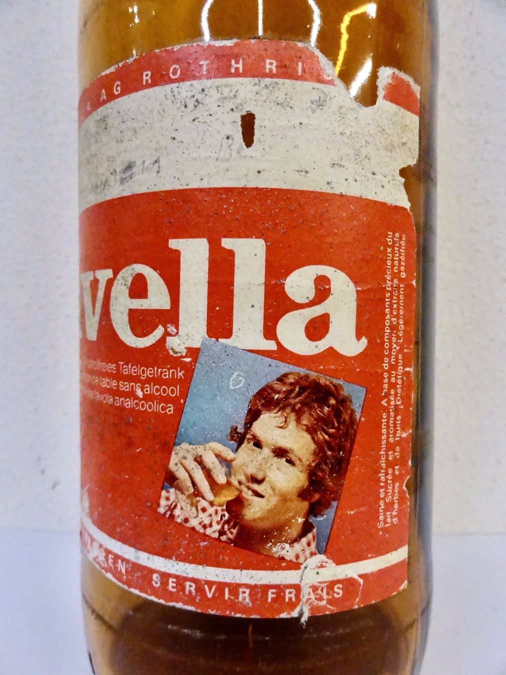 Altro in Stoviglie & Bicchieri: alte Flasche RIVELLA ROTHRIST 1973 – Usato da Kerzers venduto da Flaschenposten 6