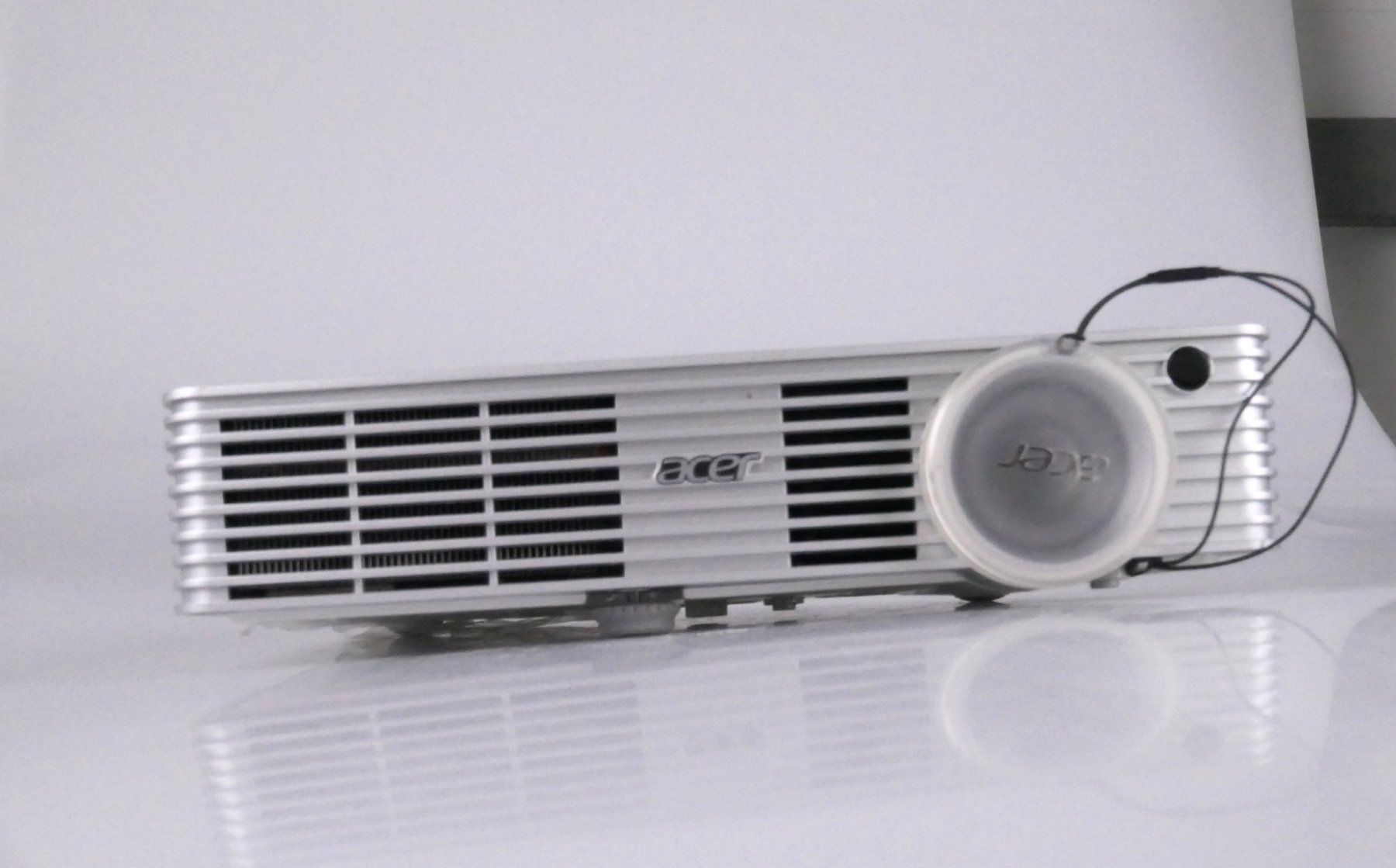 Acer Proiettori: ACER Projektor K330 – Nuovo e nell'imballaggio originale da Volketswil venduto da brockipfannenstil 3