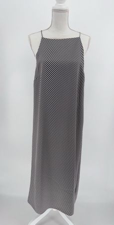 # WOMAN - Kleid Gr. M - H&M #