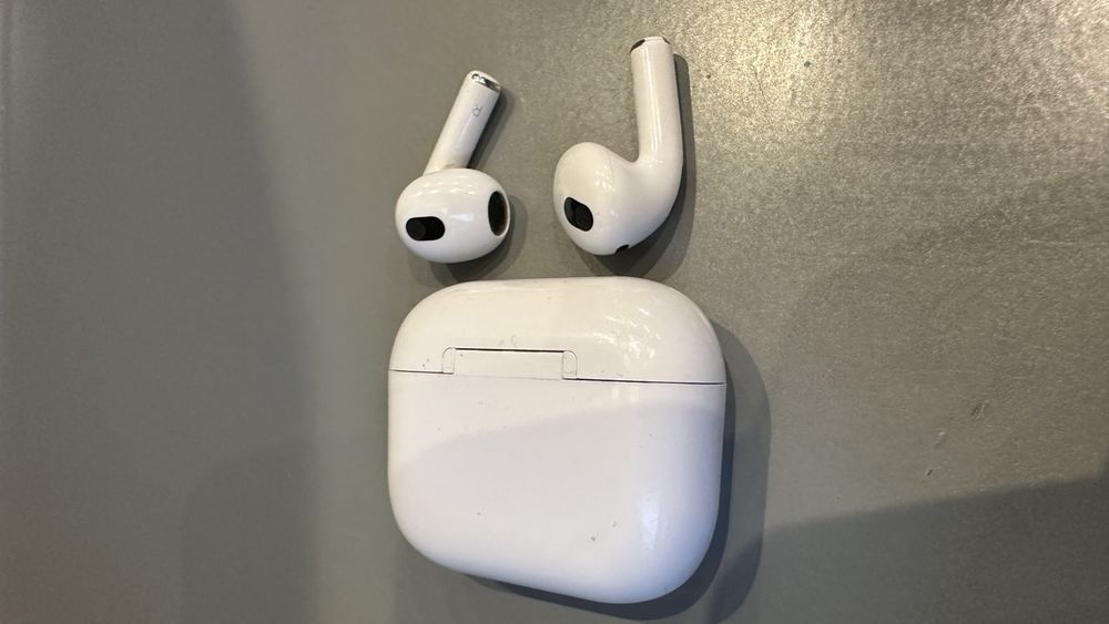 Apple AirPods 3 1