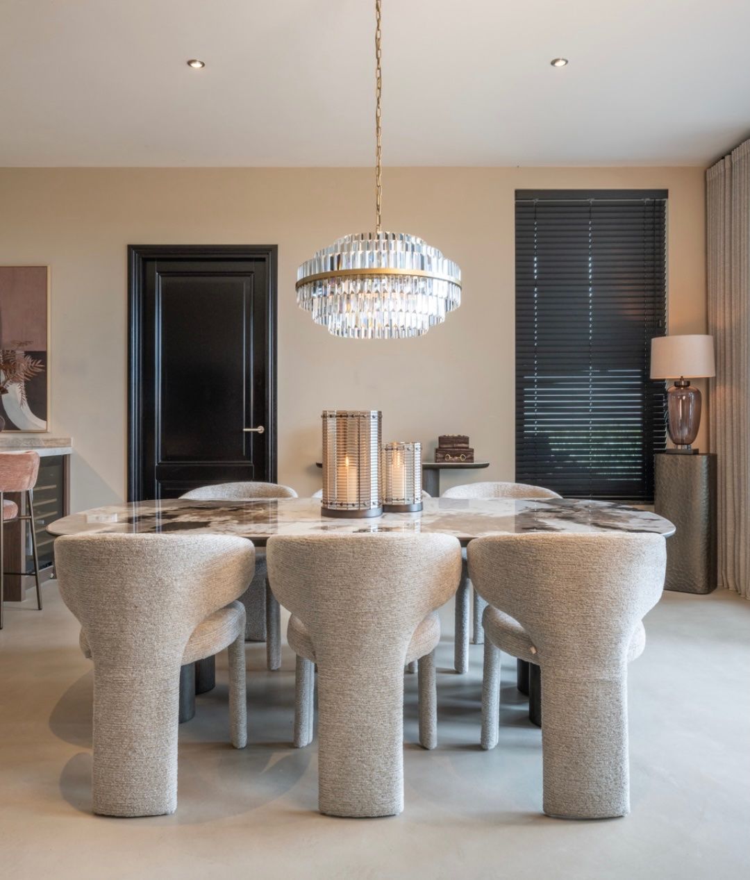 Sedie: RICHMOND INTERIORS*** Dining chair Viola natural linear – Nuovo e nell'imballaggio originale da Ruswil venduto da Miami-2026 1