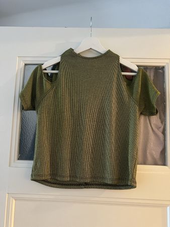 Sparkle& Fade Crop Top Size: S