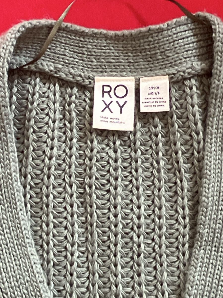 Roxy Giacche: Damen Strickjacke Roxy grau Grösse S 36 neu – Usato da Muralto venduto da jac_hkz5 1