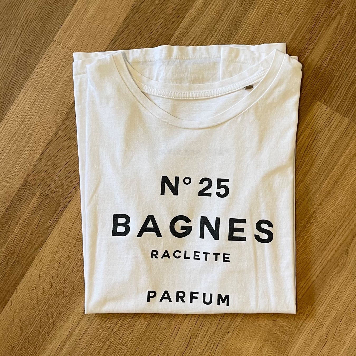 T-shirts: T-Shirt, Electroclette – D'occasion à Zürich par art_b5qd