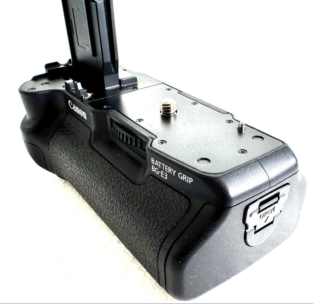 Canon Fotocamera: CANON BG-E3 Battery Grip – Nuovo (secondo la descrizione) da Zürich venduto da Tapehead 2
