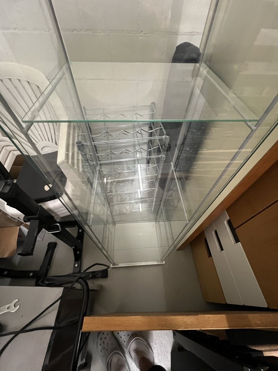 Banconi: Schöne und grosse Glasvitrine – Usato da Steffisburg venduto da lar_r2c8 1