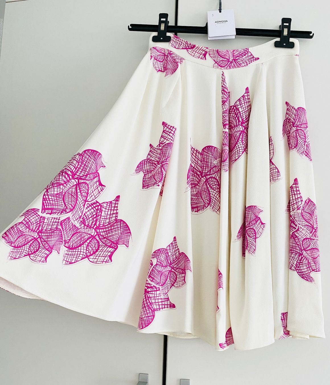 Agnona Jupes: Agnona Damenrock - 38 – D'occasion à Ponte Tresa par La_Vie_En_Rose