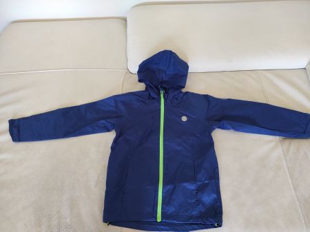Coole Übergangsjacke von 46 Nord, Grösse 140, sehr praktisch