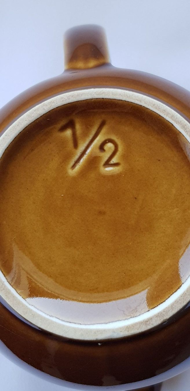 Caraffe: Rössler Milchkrug goldbraun – Usato da Dällikon venduto da Toyfan 4