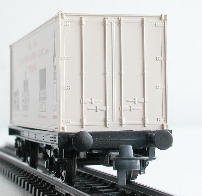 Roco Modelleisenbahnen: Roco Containerwagen Sonderausgabe Spur H0 – Gebraucht aus Oberwil BL von Klang 2