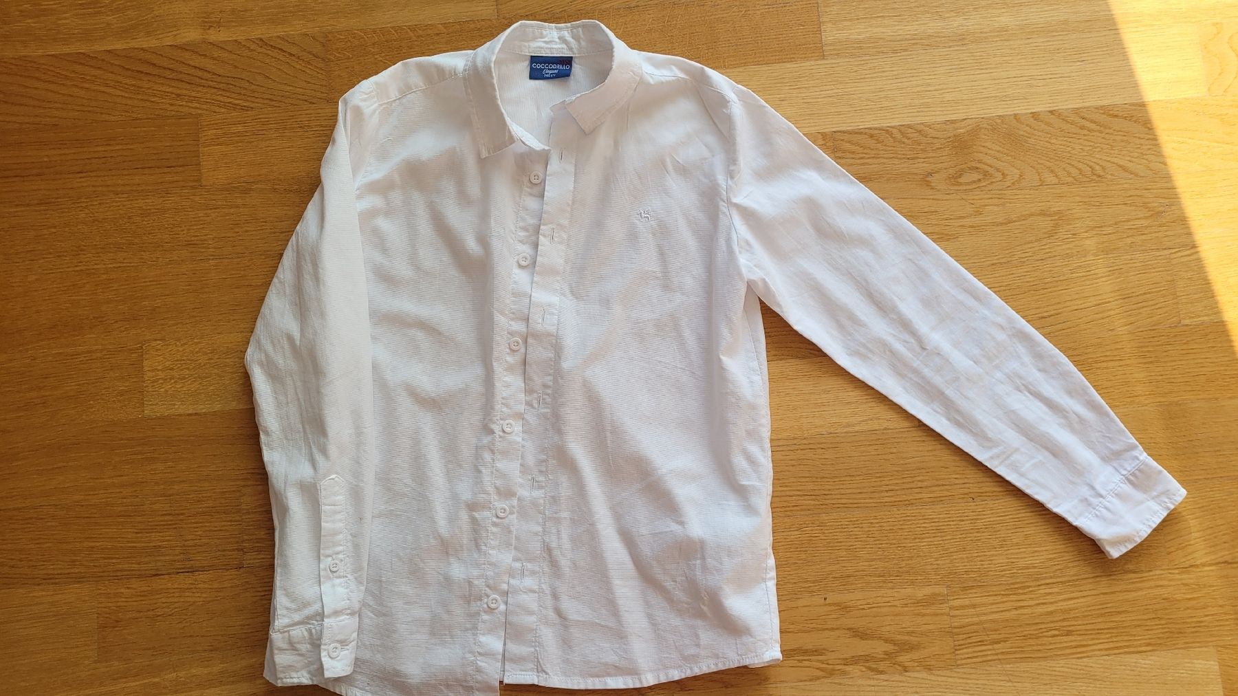 Hemden, T-Shirts & Polos: Kinderhemd gr. 146 – Gebraucht aus Winkel von Madziacz