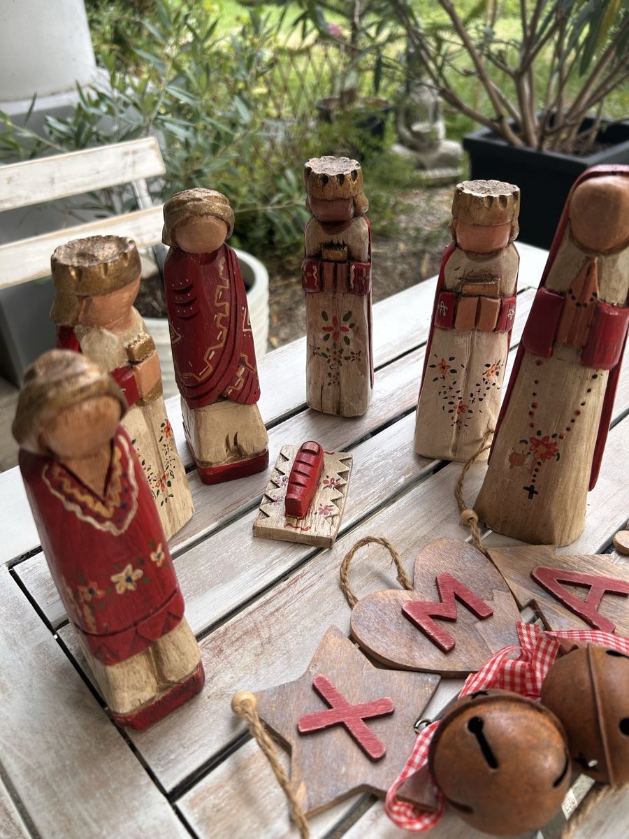 Alle Dekorationen: krippenfiguren vintage handgemalt – Gebraucht aus Kriens von and_rs5j