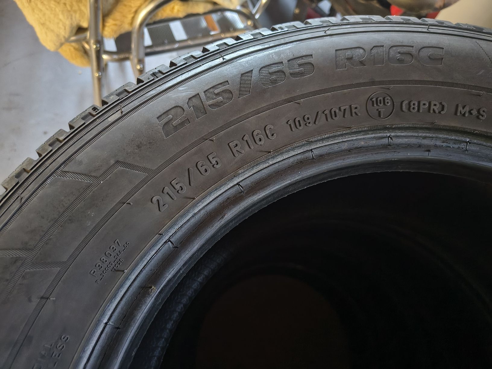 Pneumatici & Ruote complete: 215/65R16C Pirelli Satz Winter – Usato da Volketswil venduto da wrrhx 4