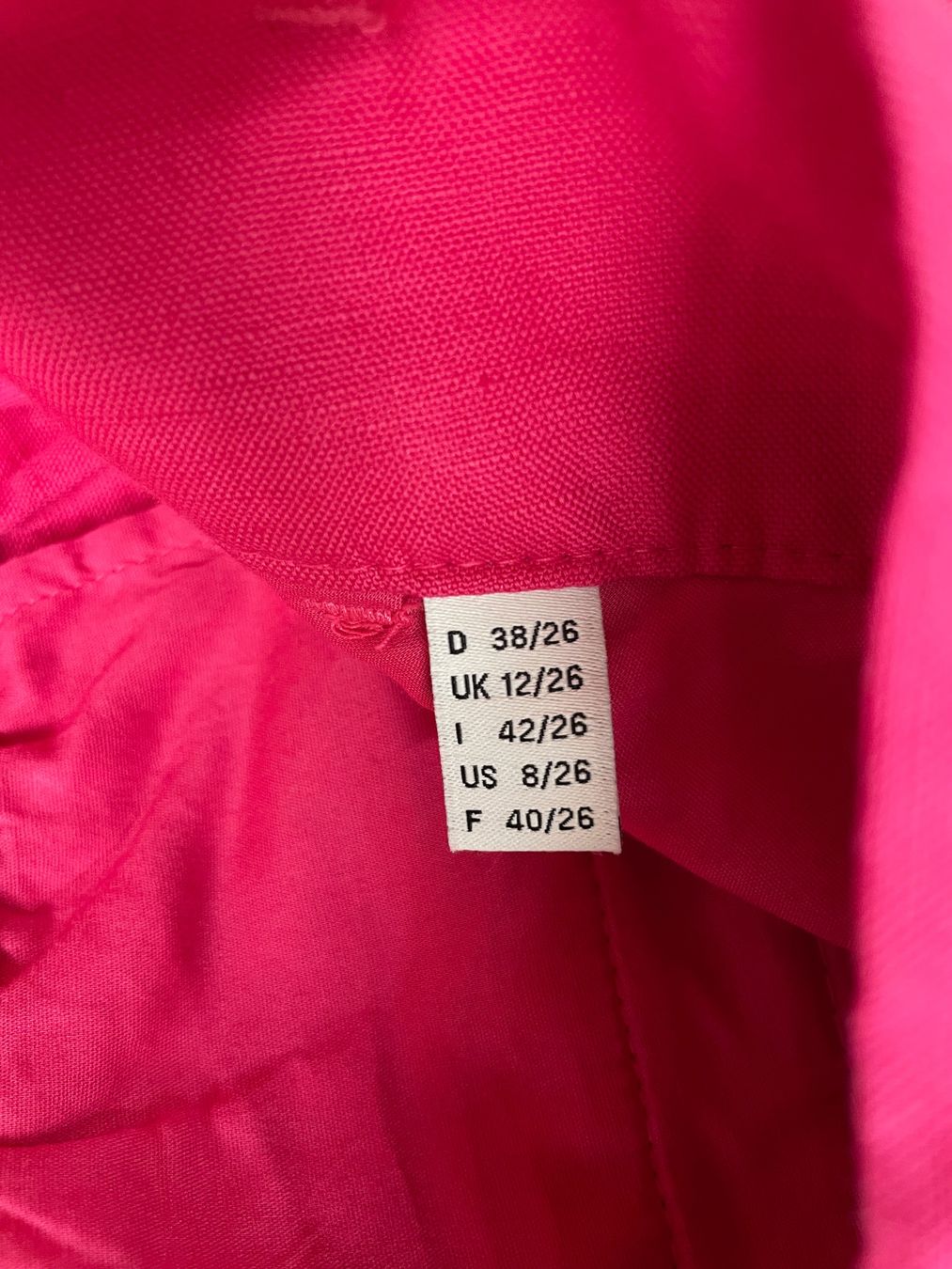 Esprit Hosen: ESPRIT pantalon rose 40/26 – Gebraucht aus Lausanne von PlusValue_Lausanne 3
