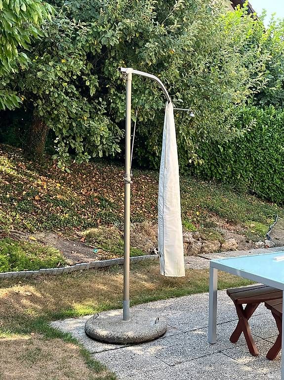 Parasols: Parasol Glaz – D'occasion à Vufflens-la-Ville par mlo_l6qx 2