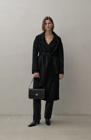 The Curated THE LONDON COAT - BLACK