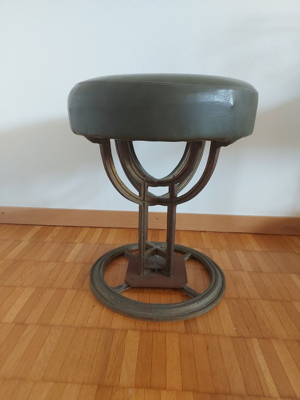 Sgabelli: Clubhocker /  Barhocker   Messing & Leder  1982  Vintage – Usato da Zürich venduto da Daniel517
