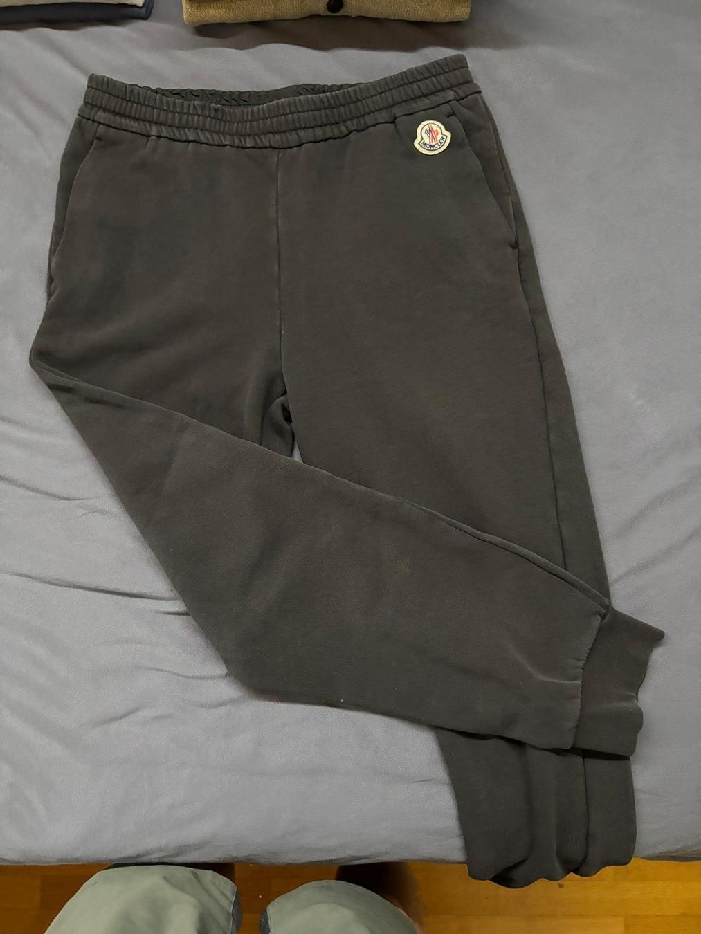 Pantaloni: Moncler Hose – Usato da Stettlen venduto da jas_m8ld