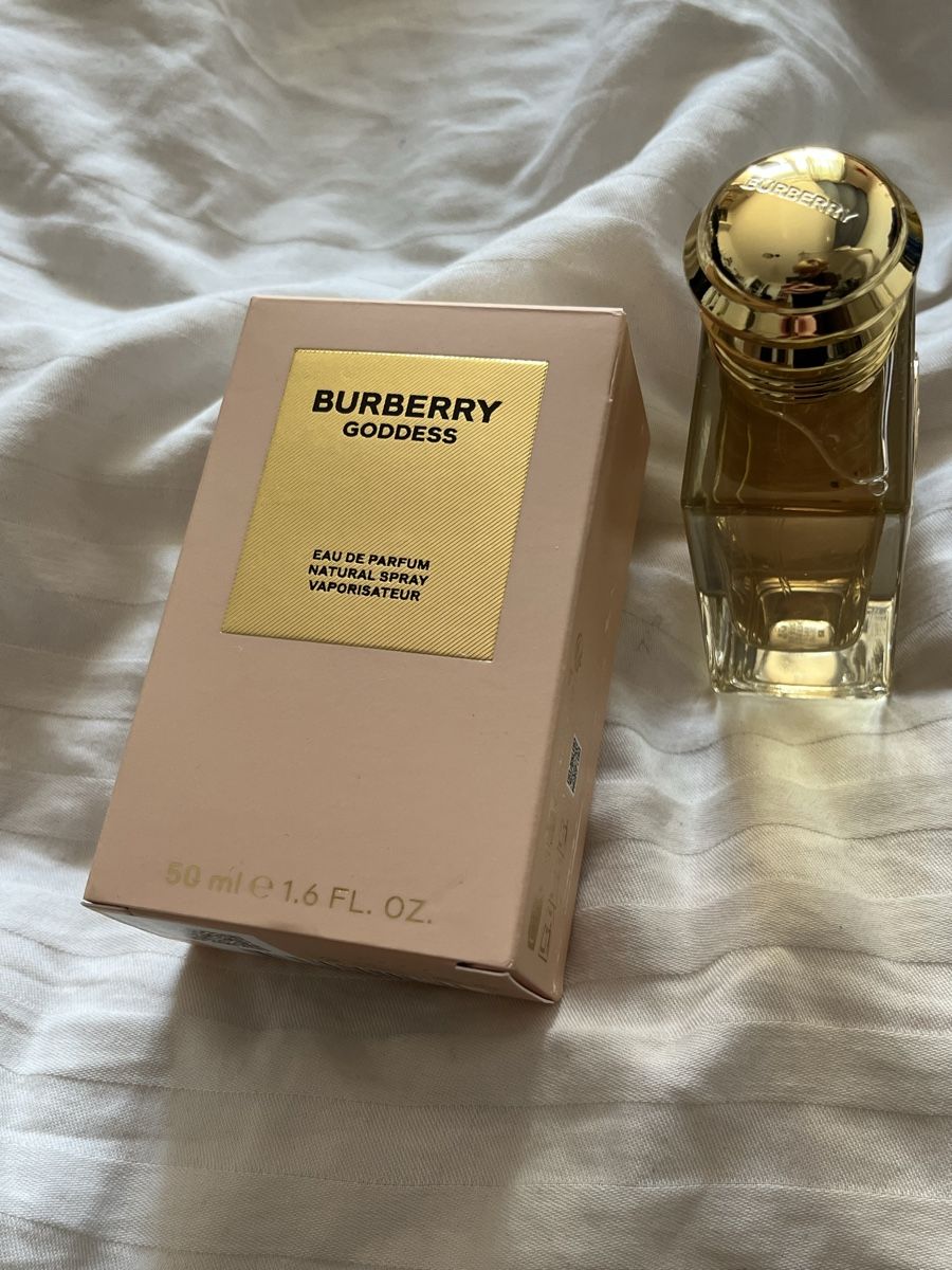 Burberry Profumi & Eau de Toilette: Burberry Goddess Parfüm – Nuovo (secondo la descrizione) da Bern venduto da yar_b9k6 2