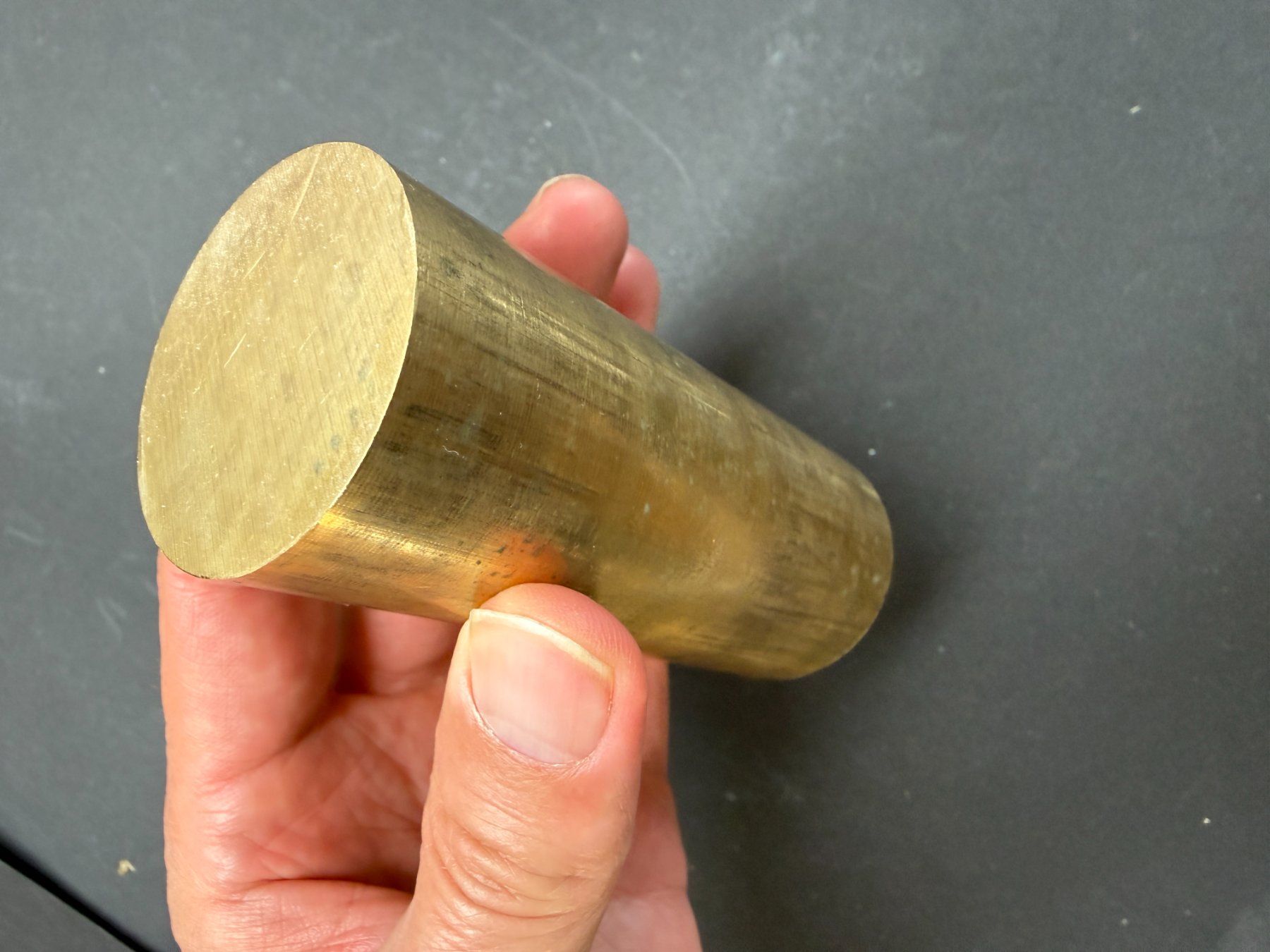 Piatti di portata: Messing-Stange, 100 x 40 mm, 1050 g – Usato da Lützelflüh-Goldbach venduto da Napfnugget01