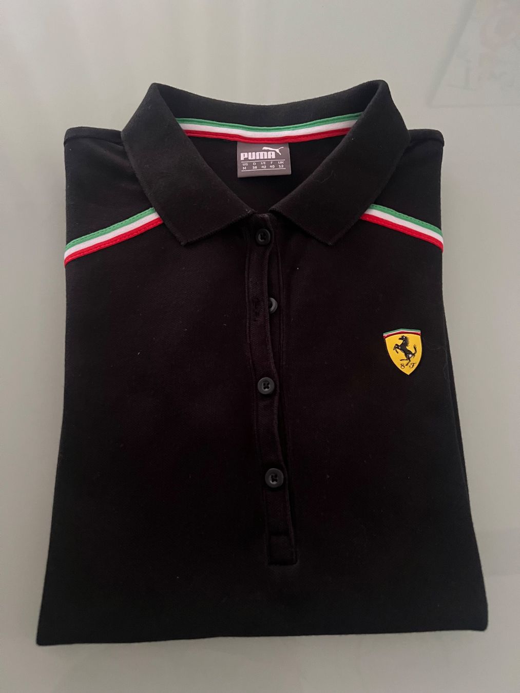 Puma Magliette Polo: Polo Puma scuderia Ferrari – Usato da Näfels venduto da ale_c9qn