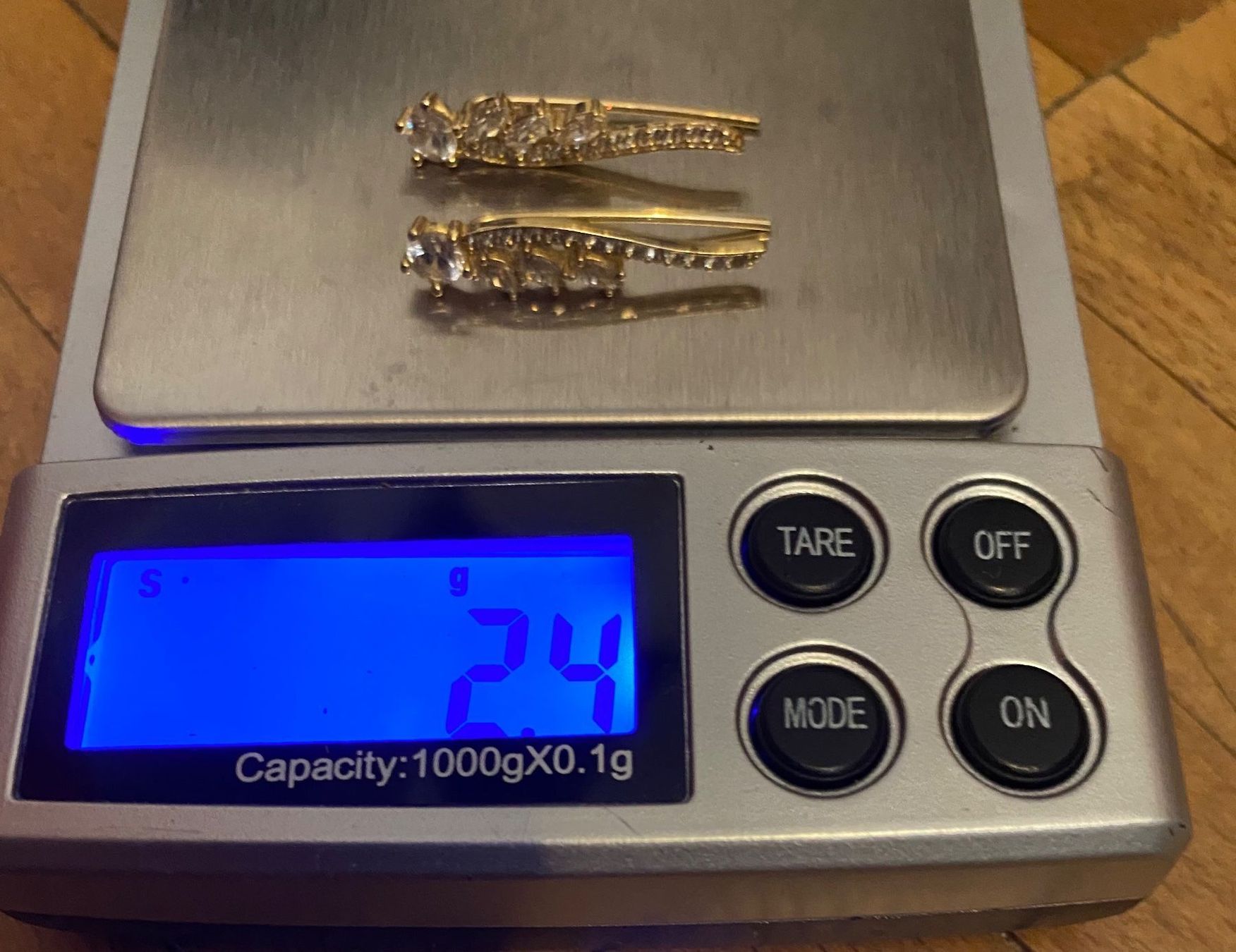 Ohrringe & -stecker: Ohrringe 585 Gold mit Steine – Gebraucht aus Pfungen von Outlet64 3