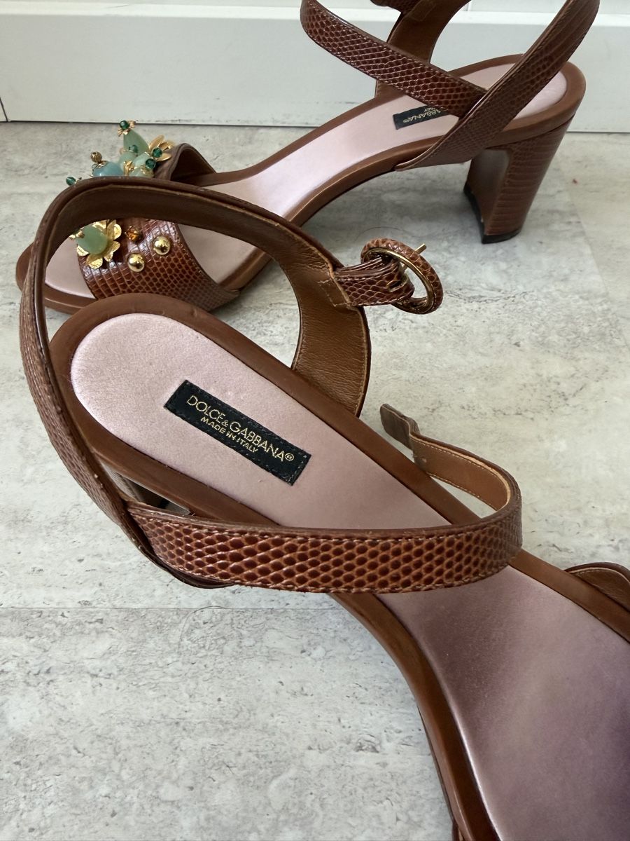 Dolce & Gabbana Scarpe da donna: Dolce & Gabbana Sandals Brown Size 40 – Usato da Kirchberg SG venduto da deeann 2